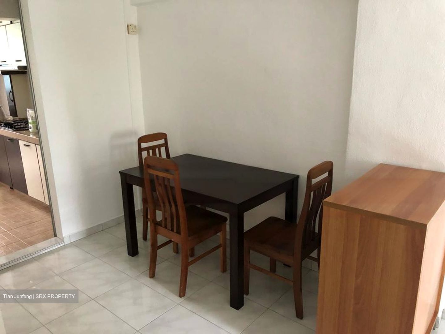 Blk 31 Holland Close (Queenstown), HDB 3 Rooms #461083921